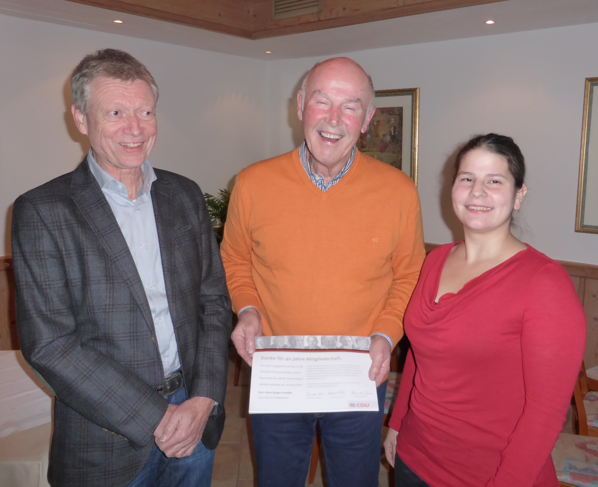 Hans-Jrgen Frenkle erhlt Urkunde fr 40 Jahre Mitgliedschaft